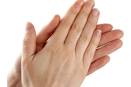 Hände desinfizieren