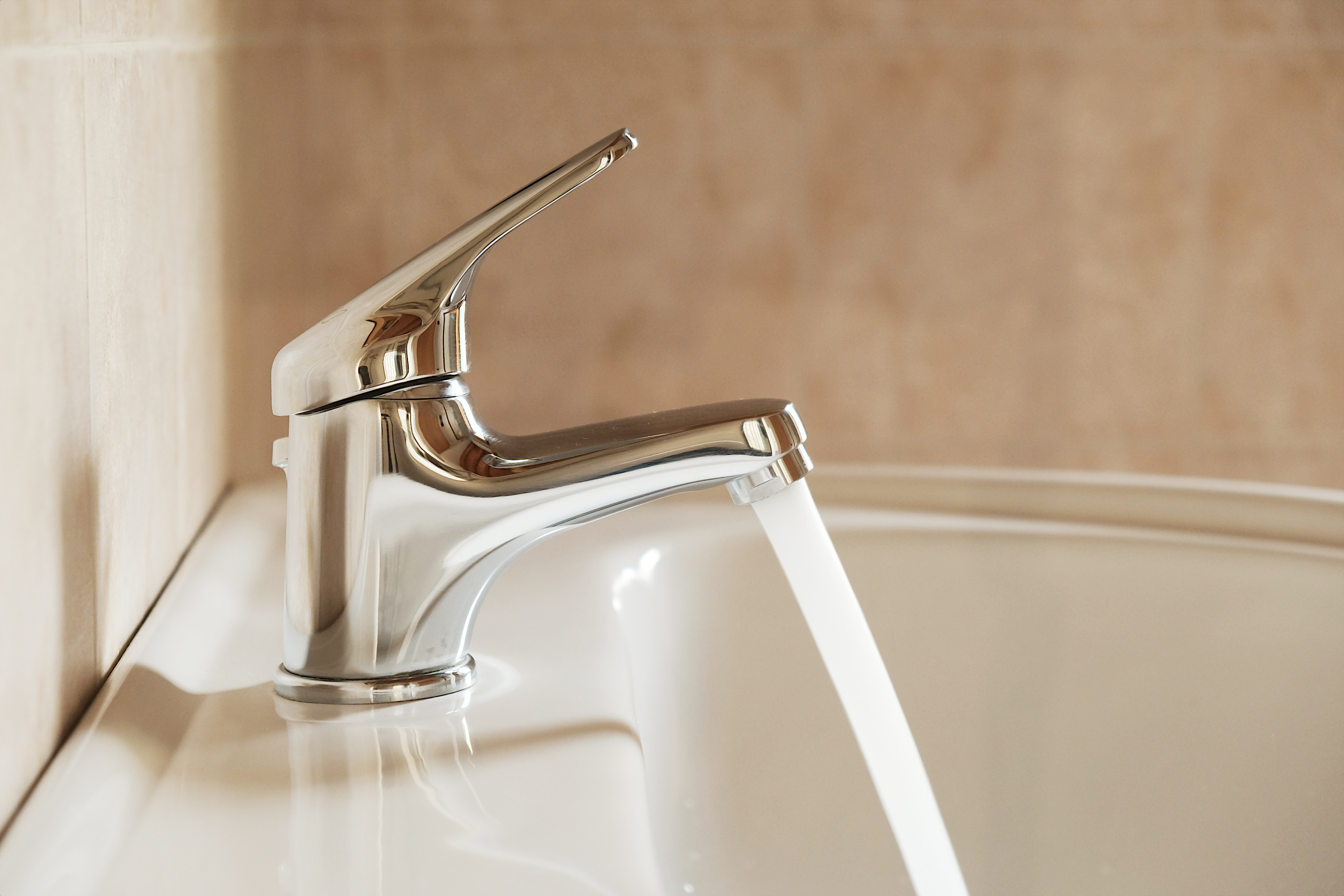 Wasserhahn